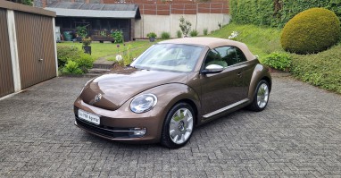 VW Beetle Cabriolet 70’s Design Edition